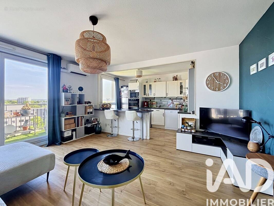 Photo 1 - Appartement à VENISSIEUX