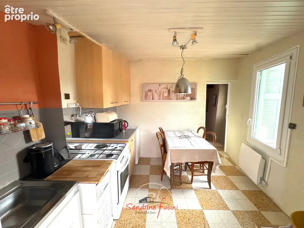 BOUYON, Belle maison de village traversante et lumineuse de type 3 pièce avec terrasse - photo 4