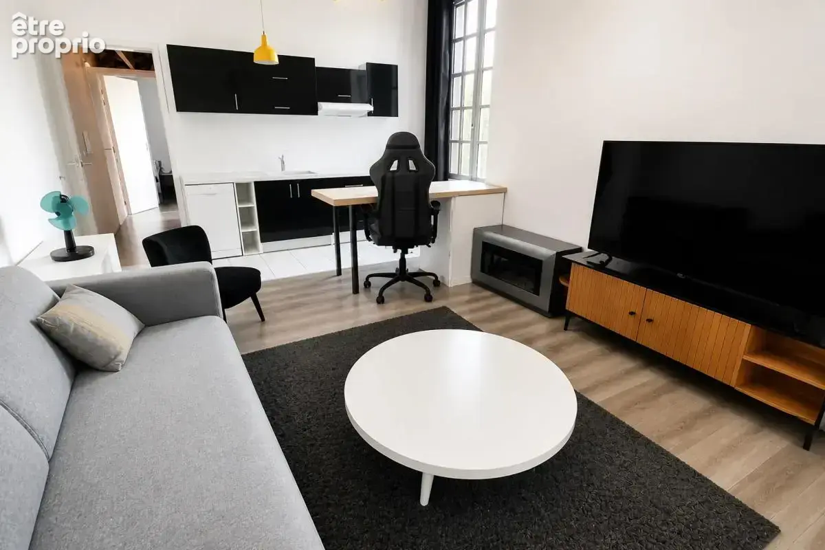 Appartement de caractère 2 pièces proche gare - photo 1