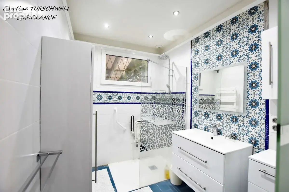 La seyne sur mer (83) - 1 maison de 2 appartements - 190m² - 1,5km du port - 3km des sablettes - photo 22