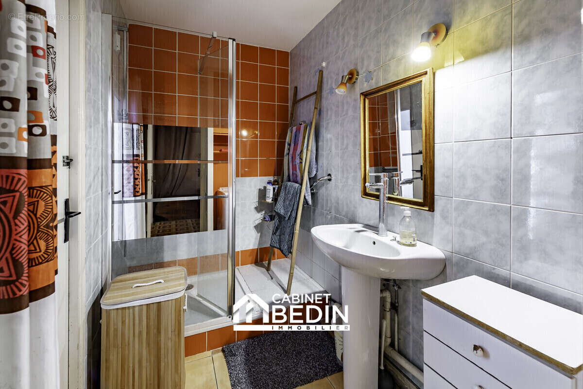 Appartement à BORDEAUX