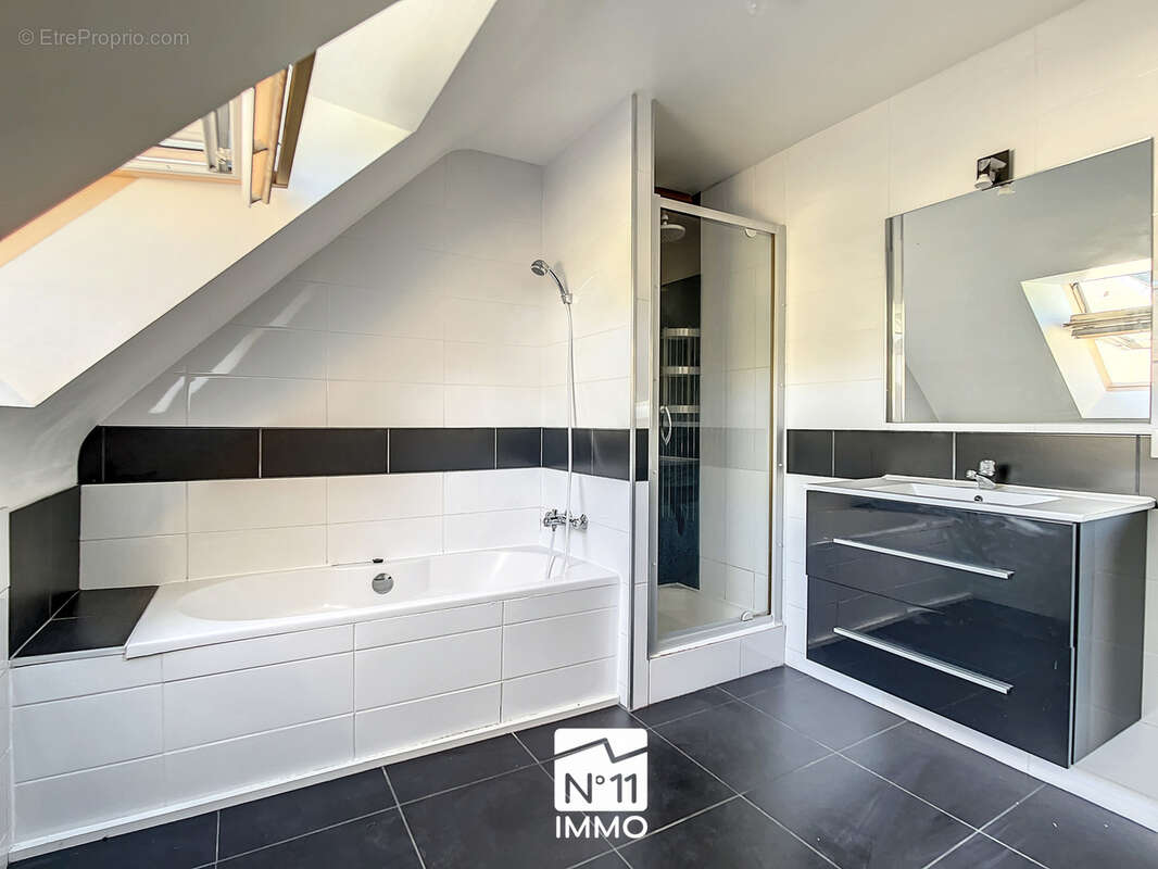 Pavillon 4 chambres sur sous-sol ! - photo 7
