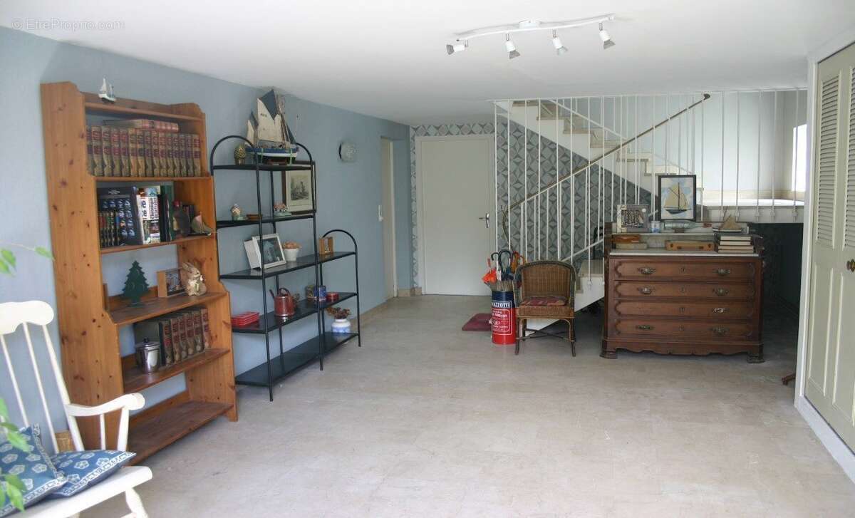 Maison 188 m² à Sevran  - photo 3