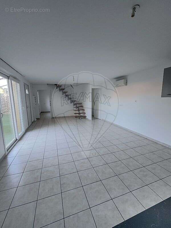 Maison à VILLEFRANCHE-SUR-SAONE