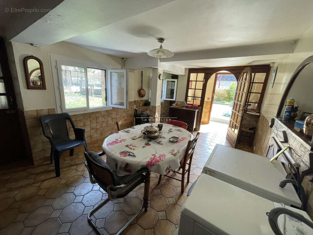 Maison à SALLES-ET-PRATVIEL