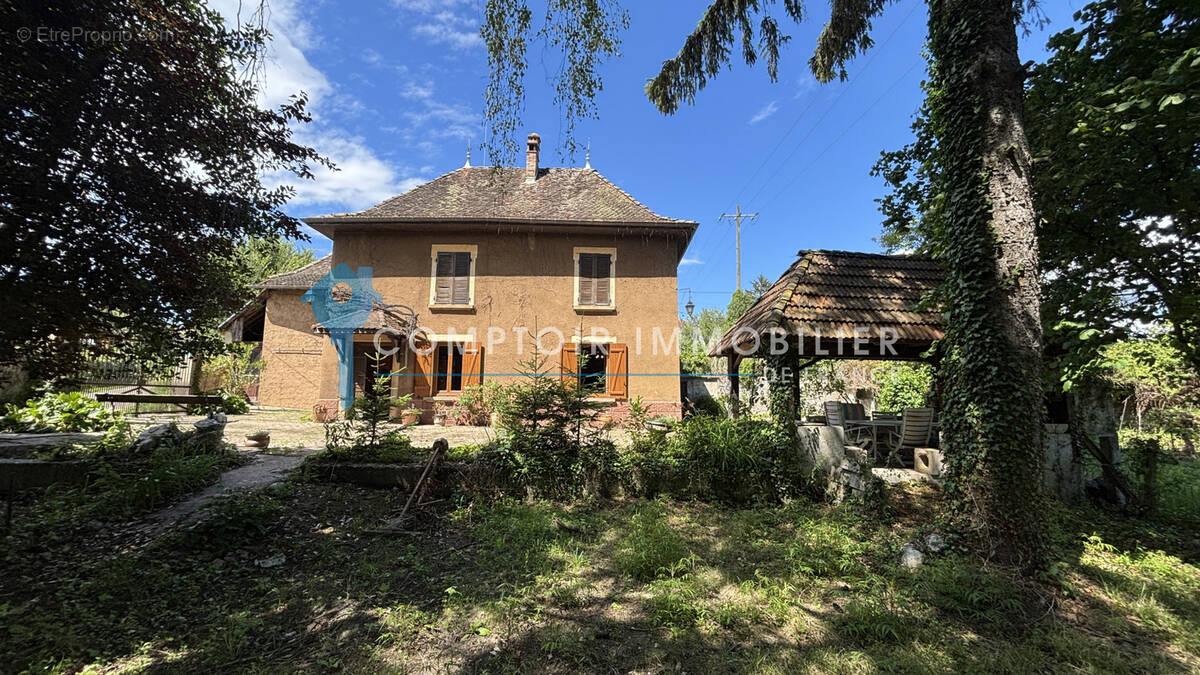 Maison à CORBELIN
