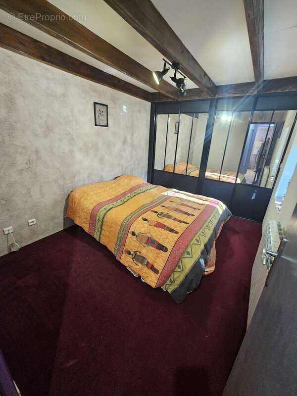 Maison à SAINT-JULIEN-LE-PETIT