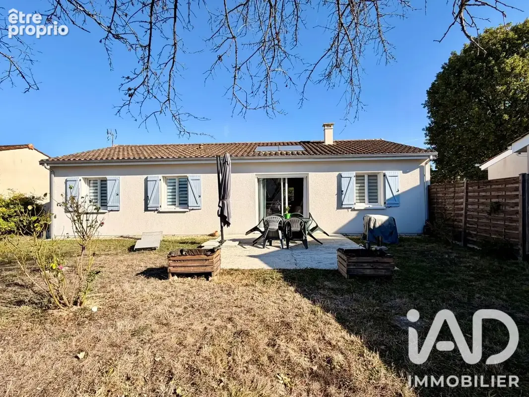 Photo 1 - Maison à AMBARES-ET-LAGRAVE