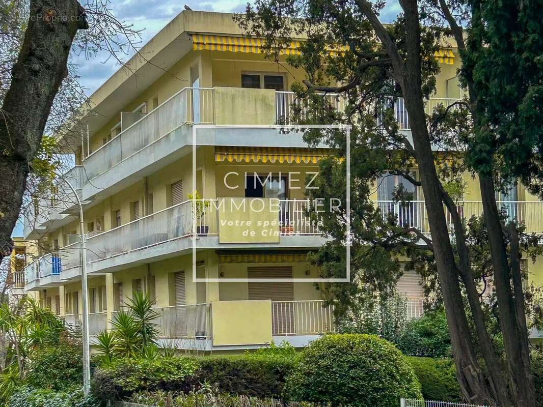 Appartement à NICE