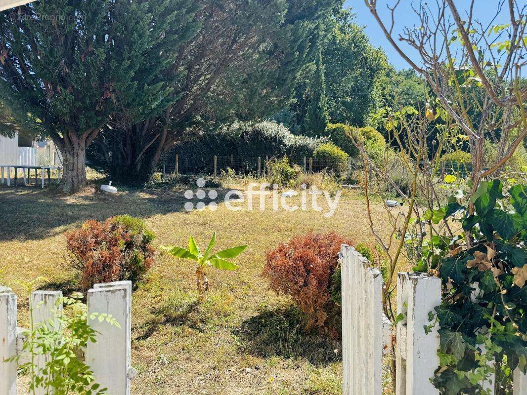 Maison 4 pièces 106 m² à vendre à La Lande-De-Fronsac (33240) - photo 12