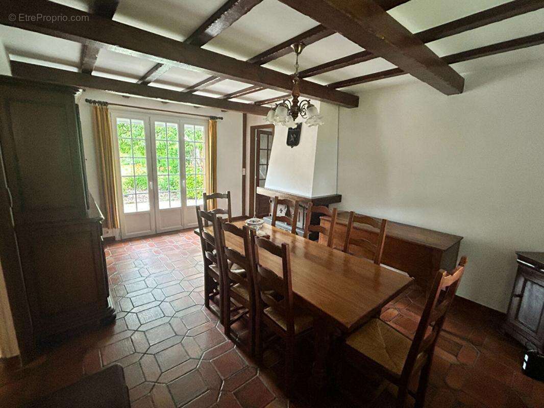 Maison à GRISY-LES-PLATRES