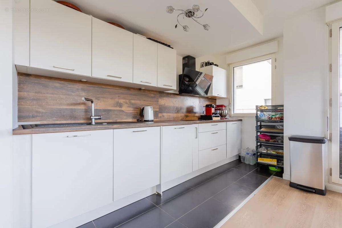 Appartement à ASNIERES-SUR-SEINE