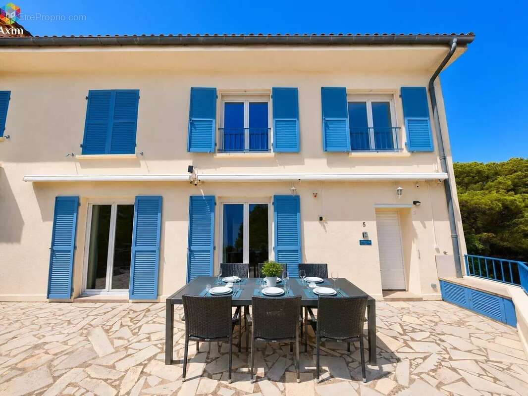 Agay – 4 pièces en duplex – vue mer – grande terrasse – garage & parking - photo 12