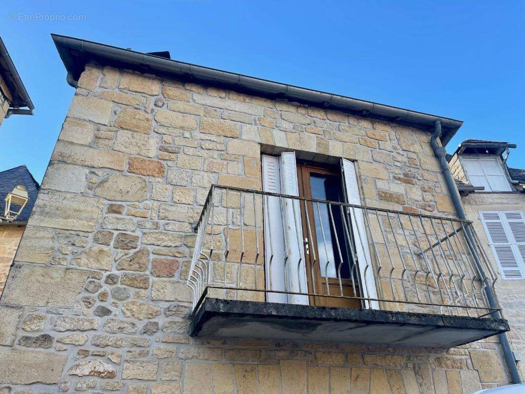 Maison à PERPEZAC-LE-BLANC