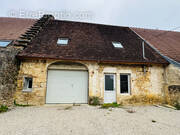 Maison à RUFFEY-SUR-SEILLE