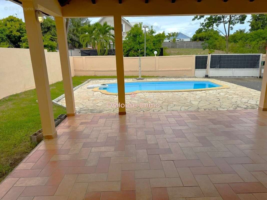 Maison à SAINT-FRANCOIS