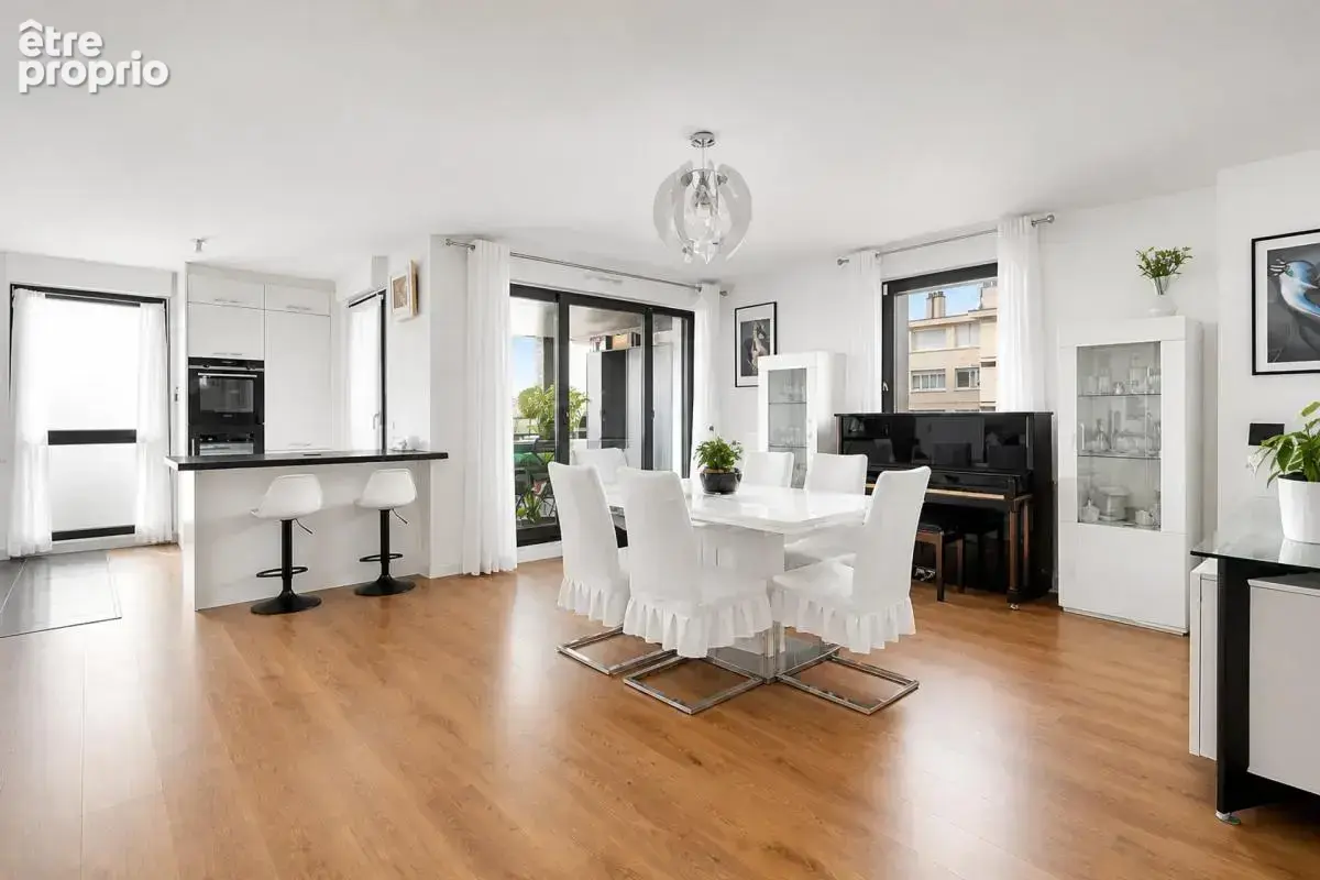 Appartement de 4 pièces de 84 m² à Gennevilliers - photo 2