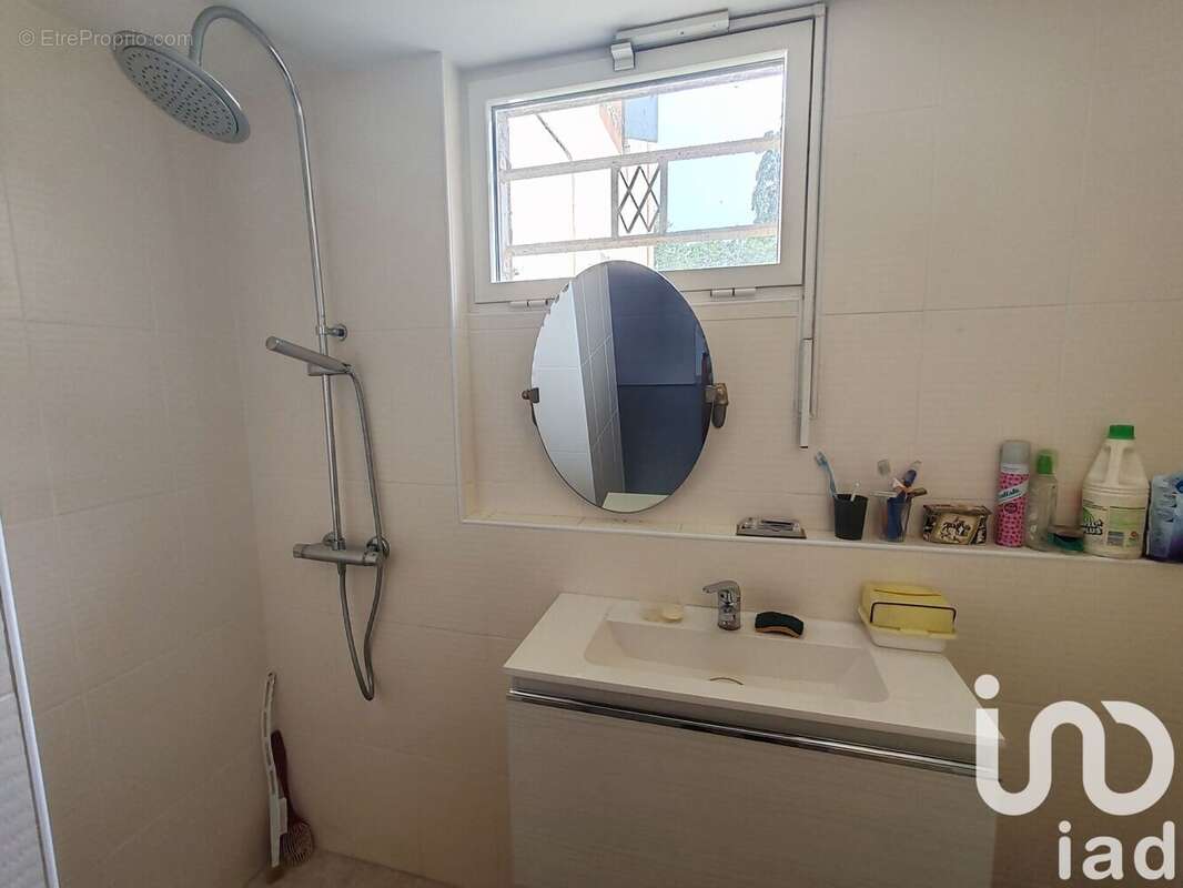 Photo 6 - Maison à YZEURE