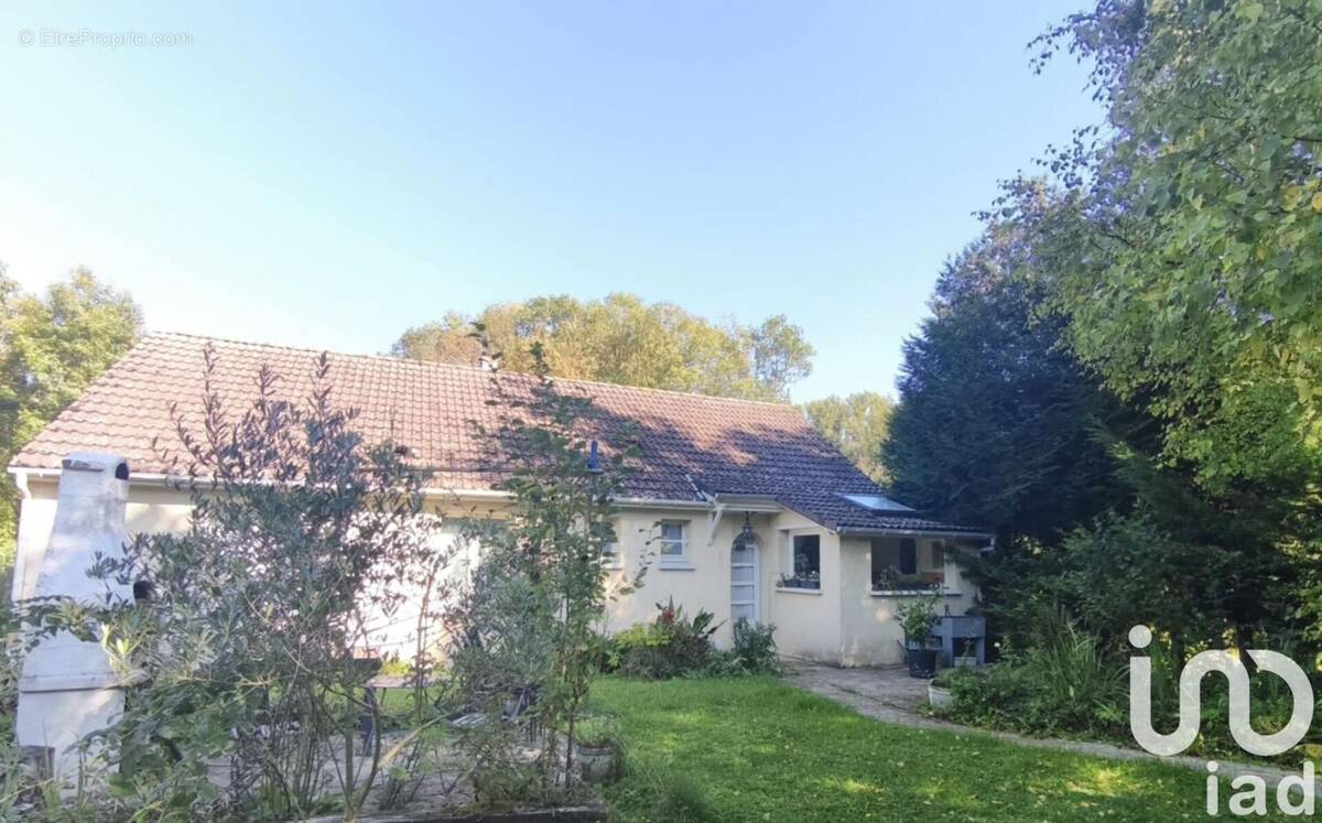 Photo 1 - Maison à MALESHERBES