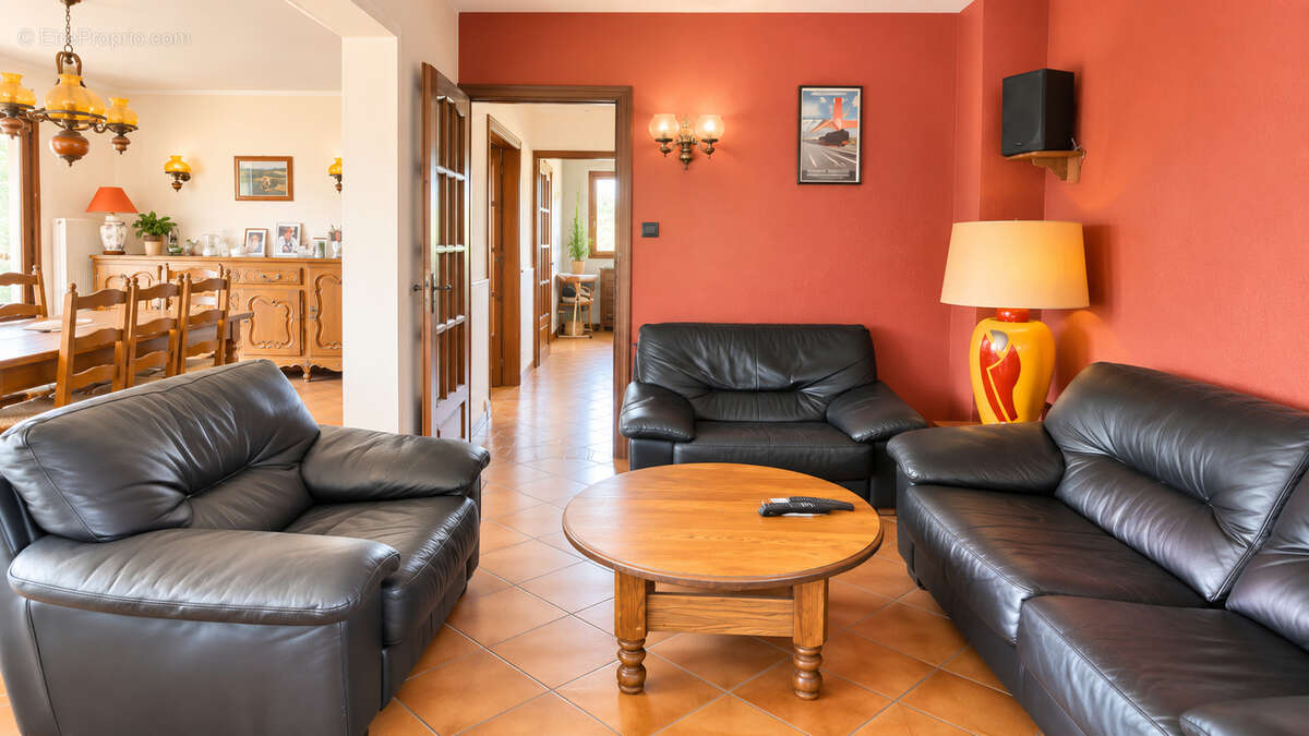 Maison Laître Sous Amance 8 pièces, 4 chambres, garages, dépendances, 900 m² de jardin - photo 4
