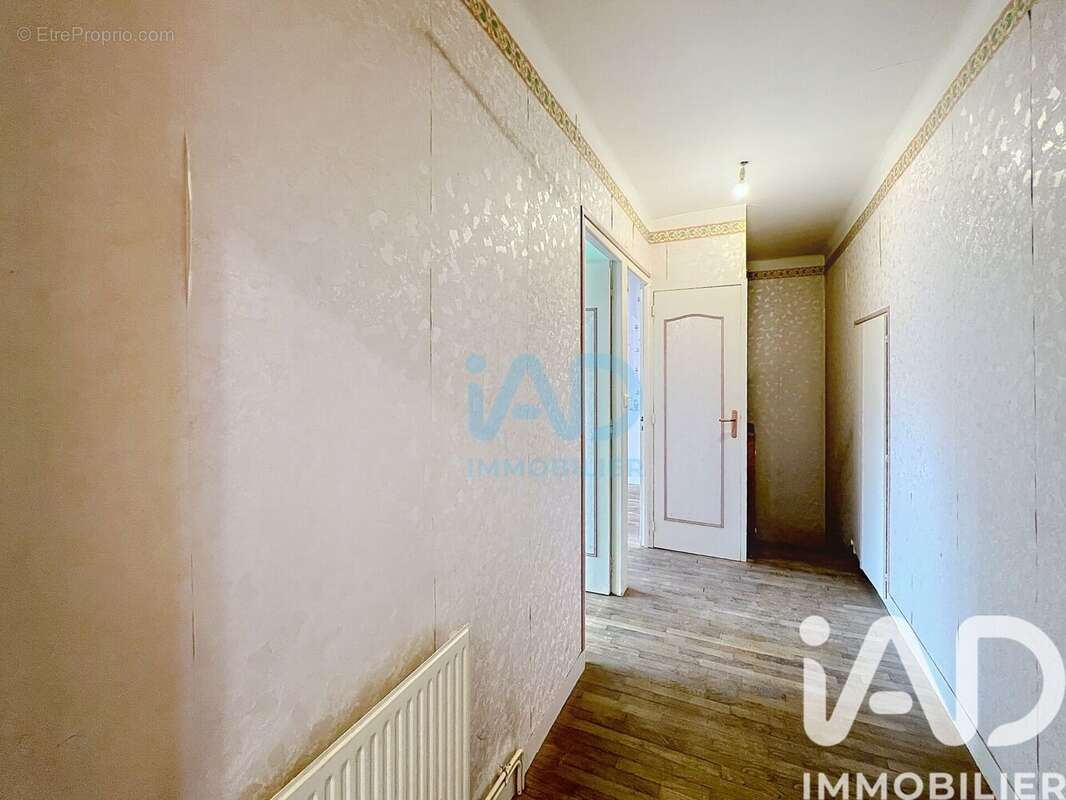 Photo 8 - Maison à BONNEMAIN