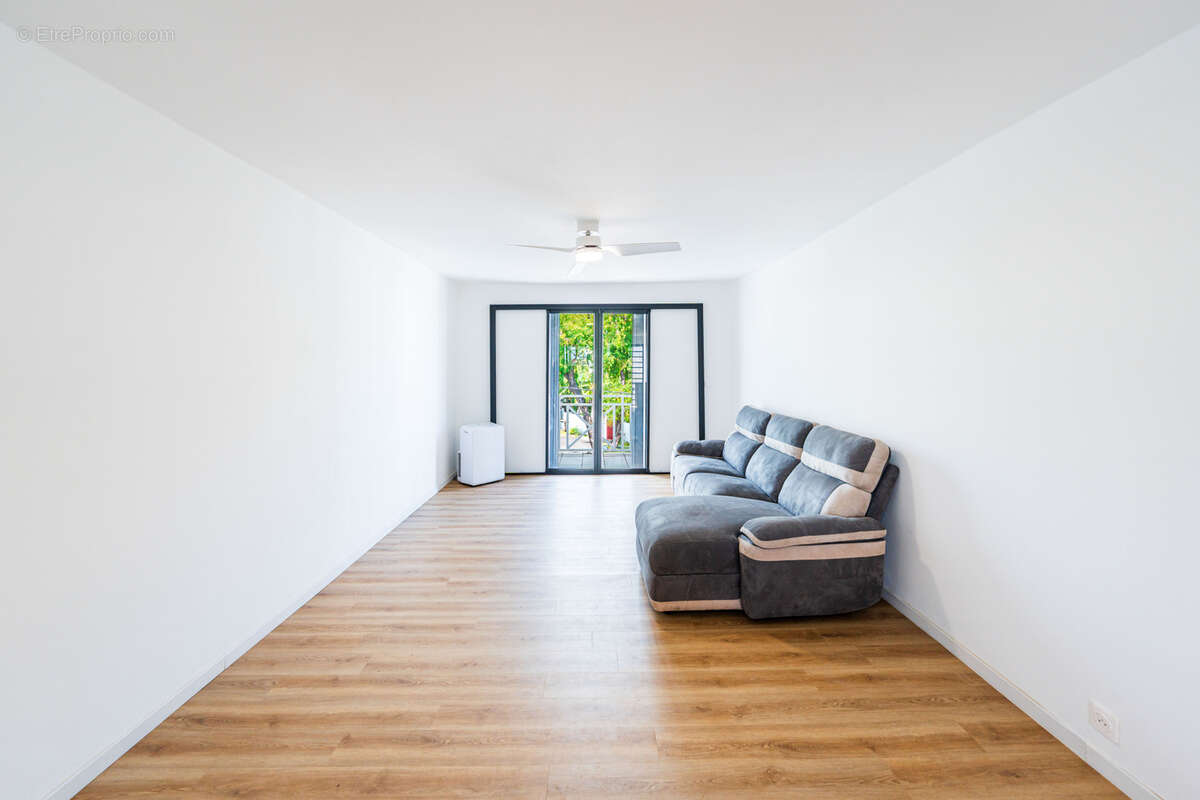 Appartement à SAINT-DENIS