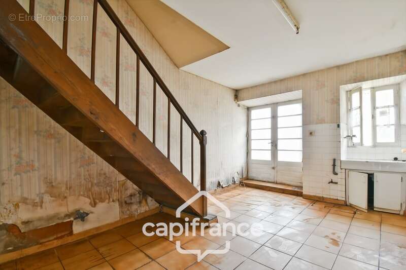 Maison en pierre à vendre 6 pièces SAINT PARDOULT (17) avec garage et atelier - photo 21