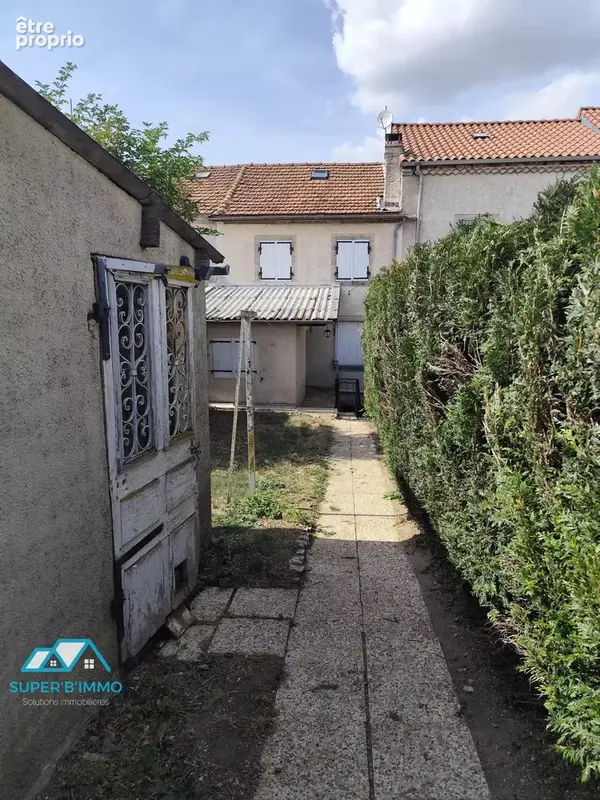 MAISON - 140 m2 - Terrain et dépendance - photo 14