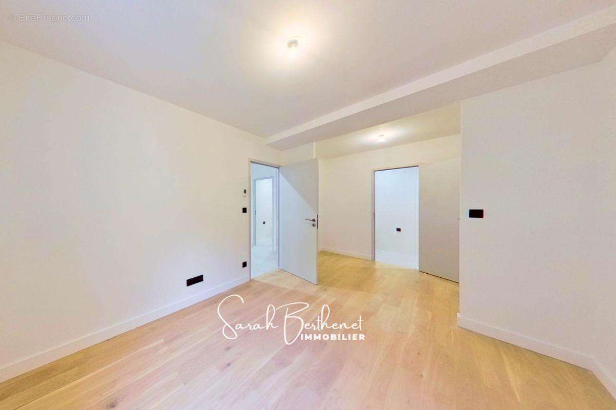 Appartement à CHAMPAGNE-AU-MONT-D'OR