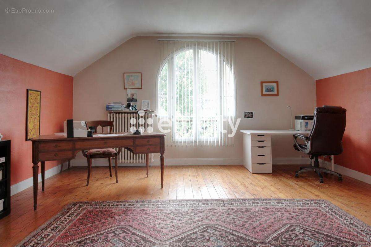 Maison à CHELLES