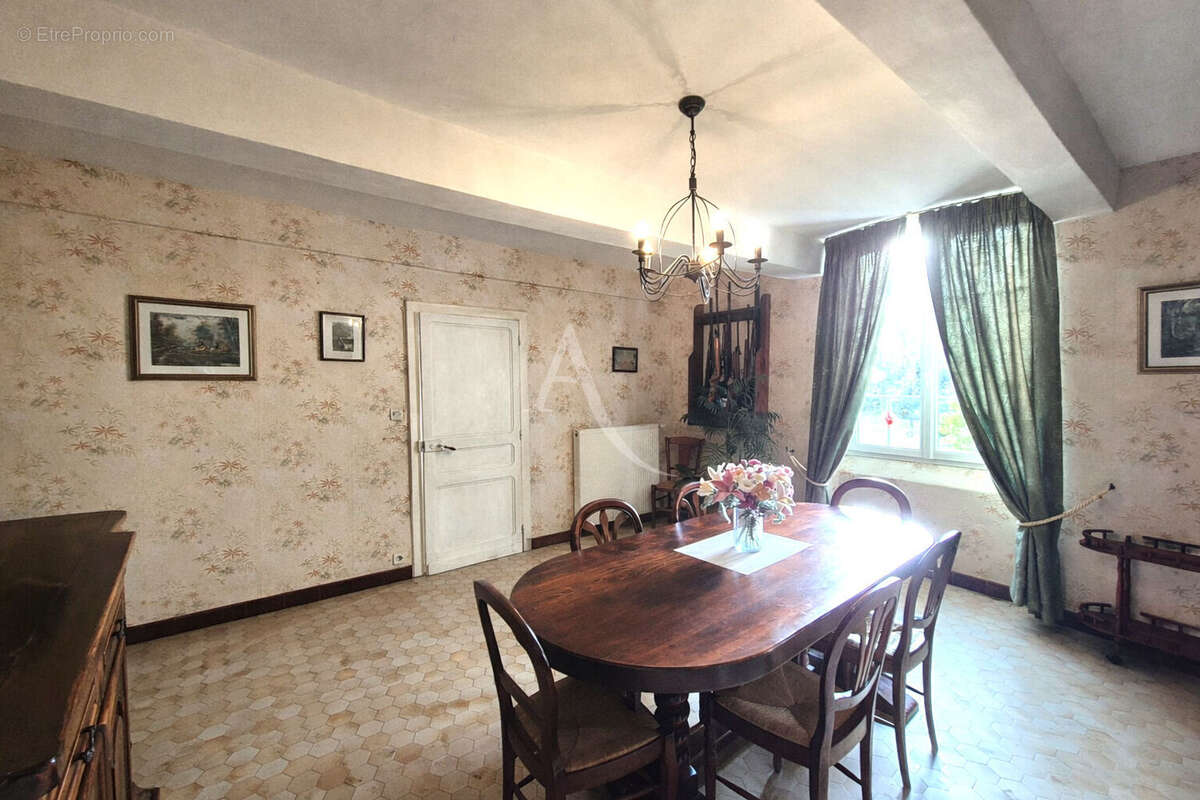 Maison à AIRE-SUR-L'ADOUR