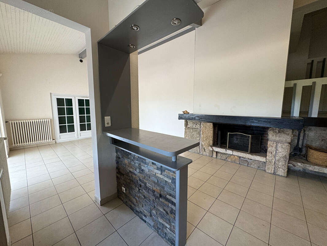 Maison 171 m² à Vetraz-Monthoux  - photo 9