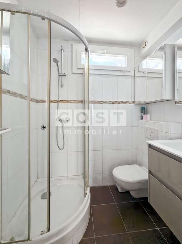 Appartement à BOIS-COLOMBES