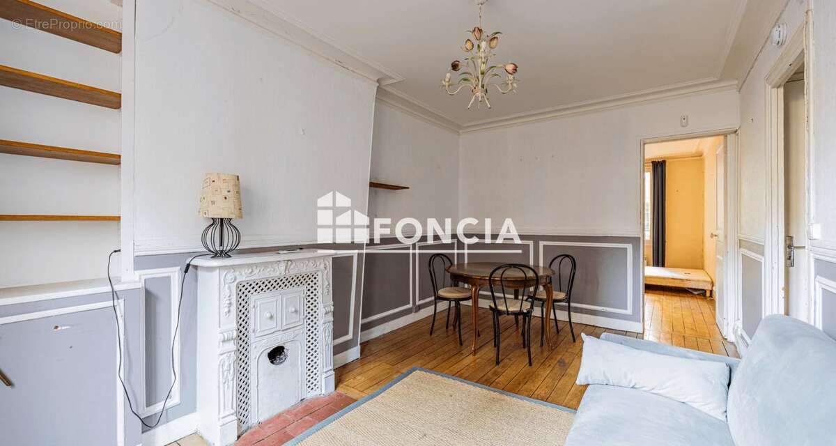 Appartement à PARIS-11E