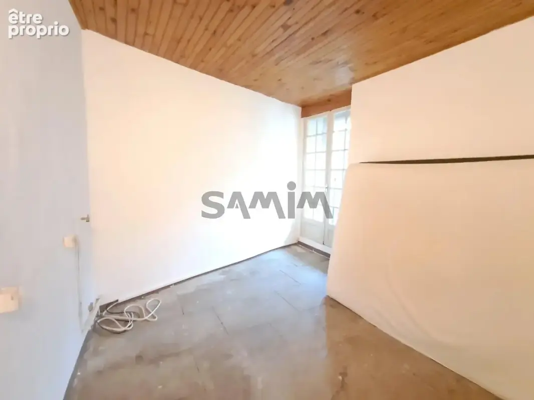 A vendre - charmante maison de village -  aigues vives - photo 7