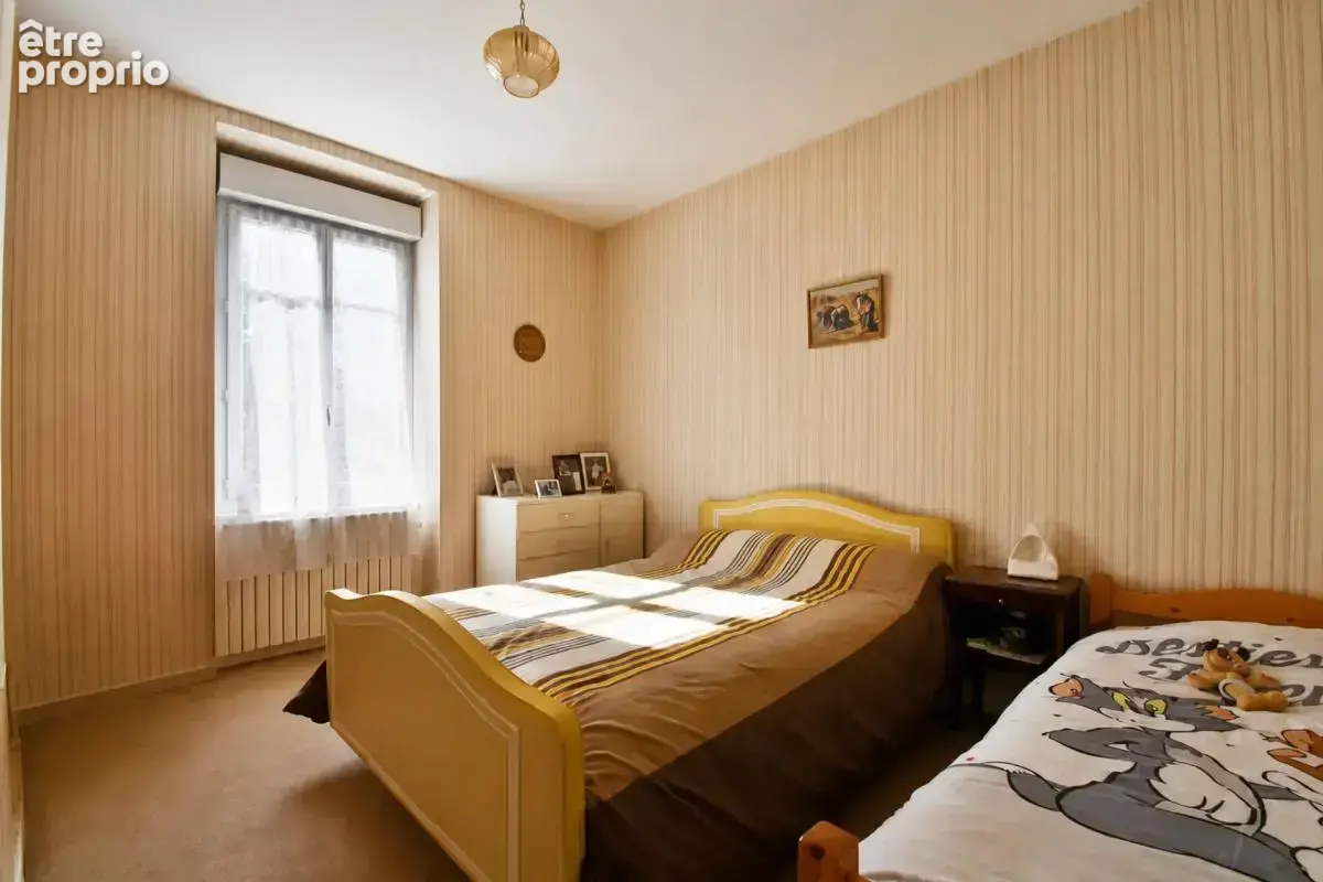 Maison Bourgeoise de 8 pièces de 185 m² à Châteaumeillant - photo 13
