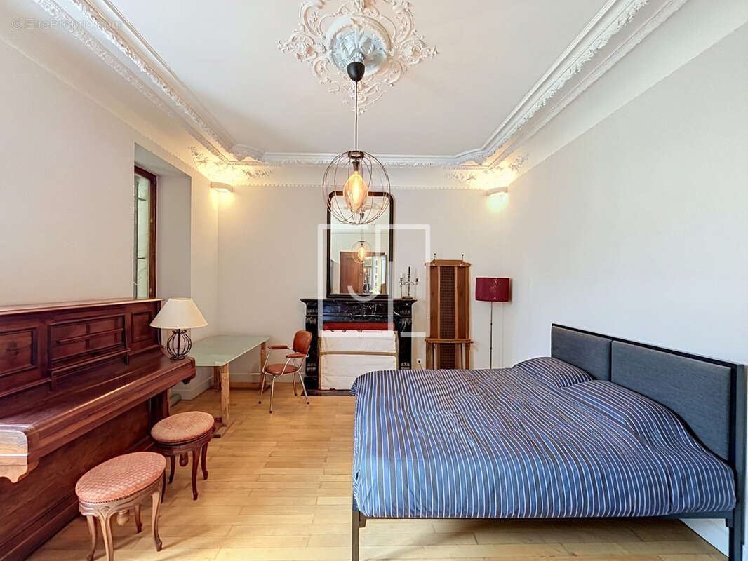 À vendre   Appartement T3 avec jardin, terrasse, cave et studio indépendant   Barcelonnette (04400) - photo 11