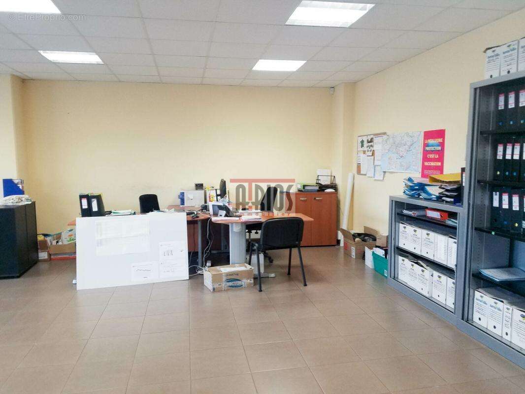 Commerce à LA SEYNE-SUR-MER