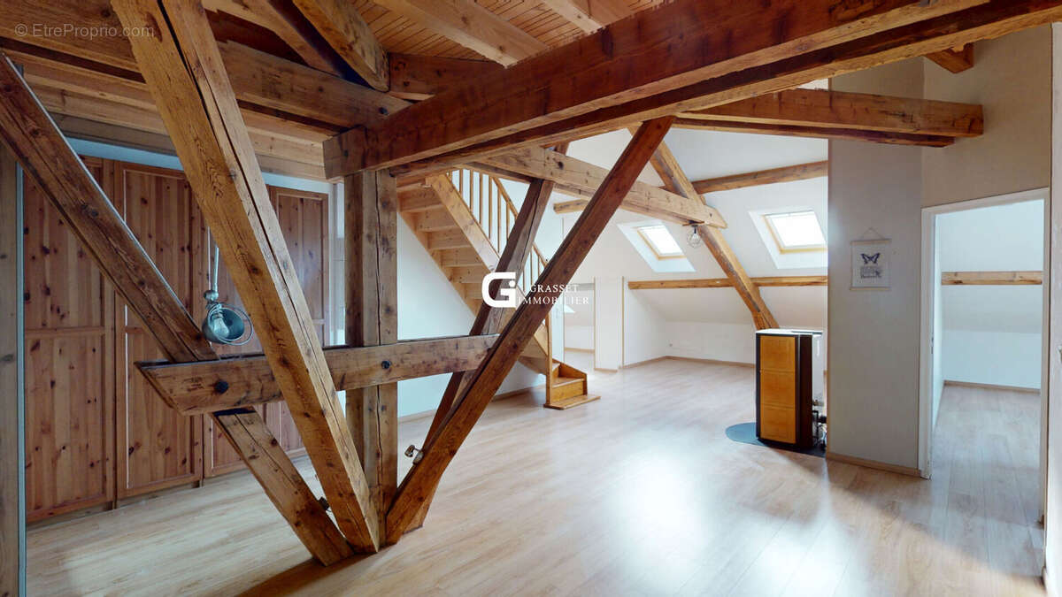 Appartement à OYONNAX