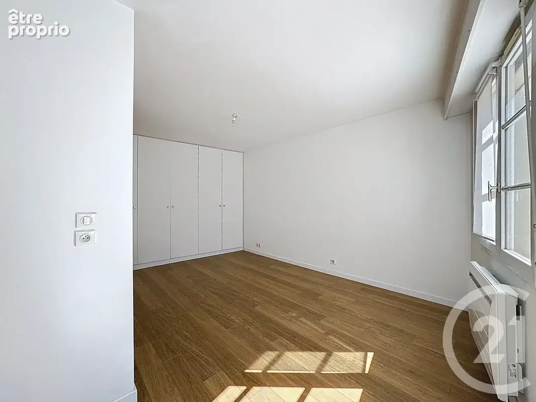 Appartement 86 m² à Lille  - photo 8