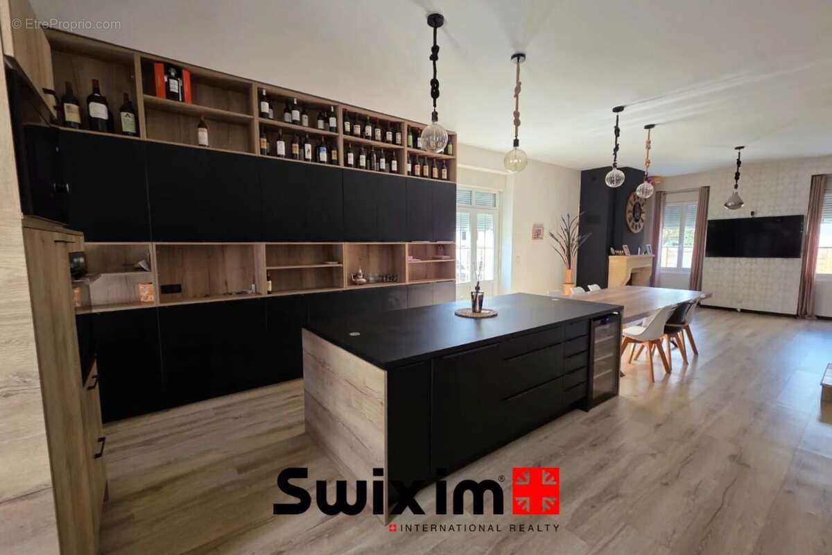 Maison à SAINT-ESTEPHE