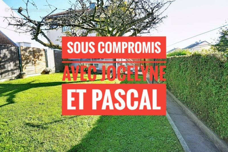 Maison à MEXY