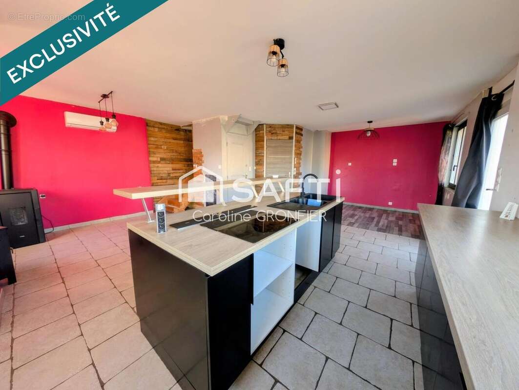 Photo 4 - Maison à PALINGES