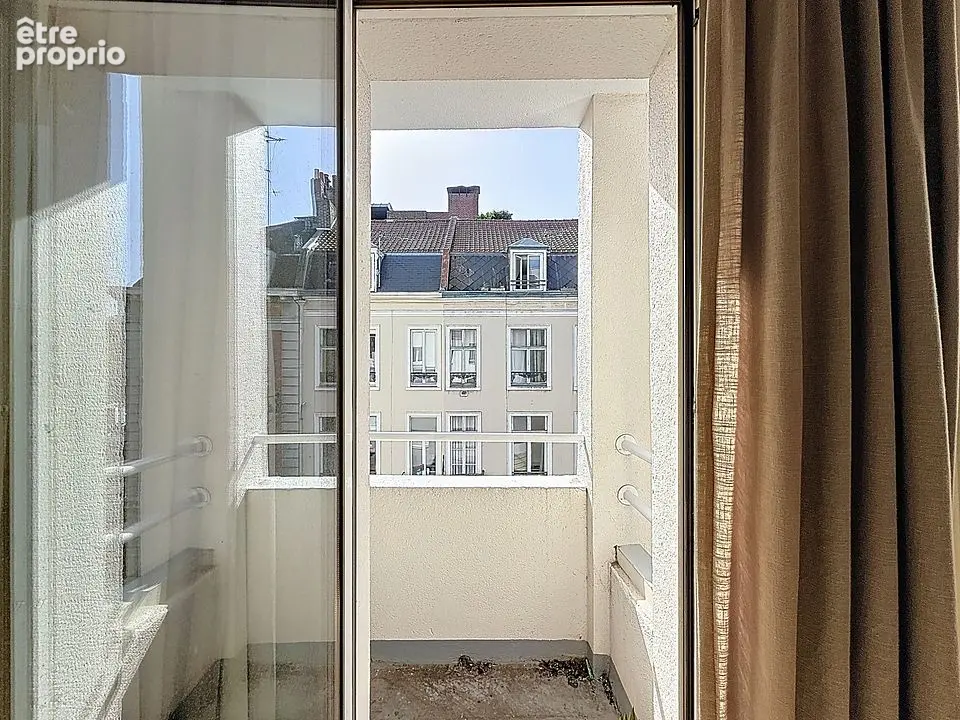 Citadelle - t3 lumineux avec balcon, vue dégagée sur la deûle - photo 5