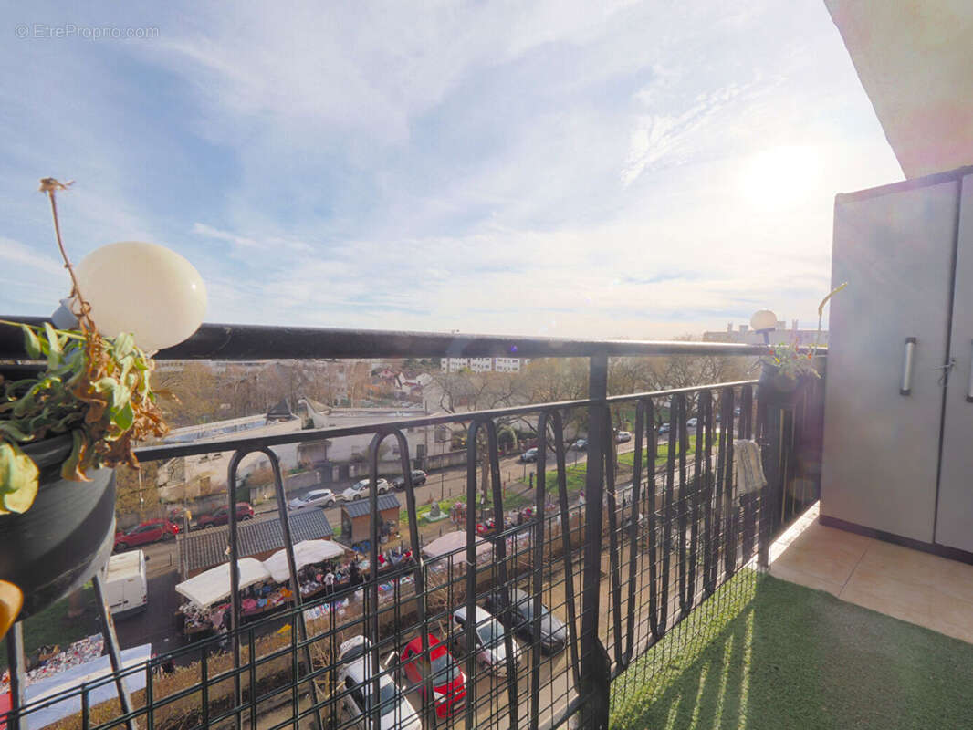 Appartement à MONTREUIL