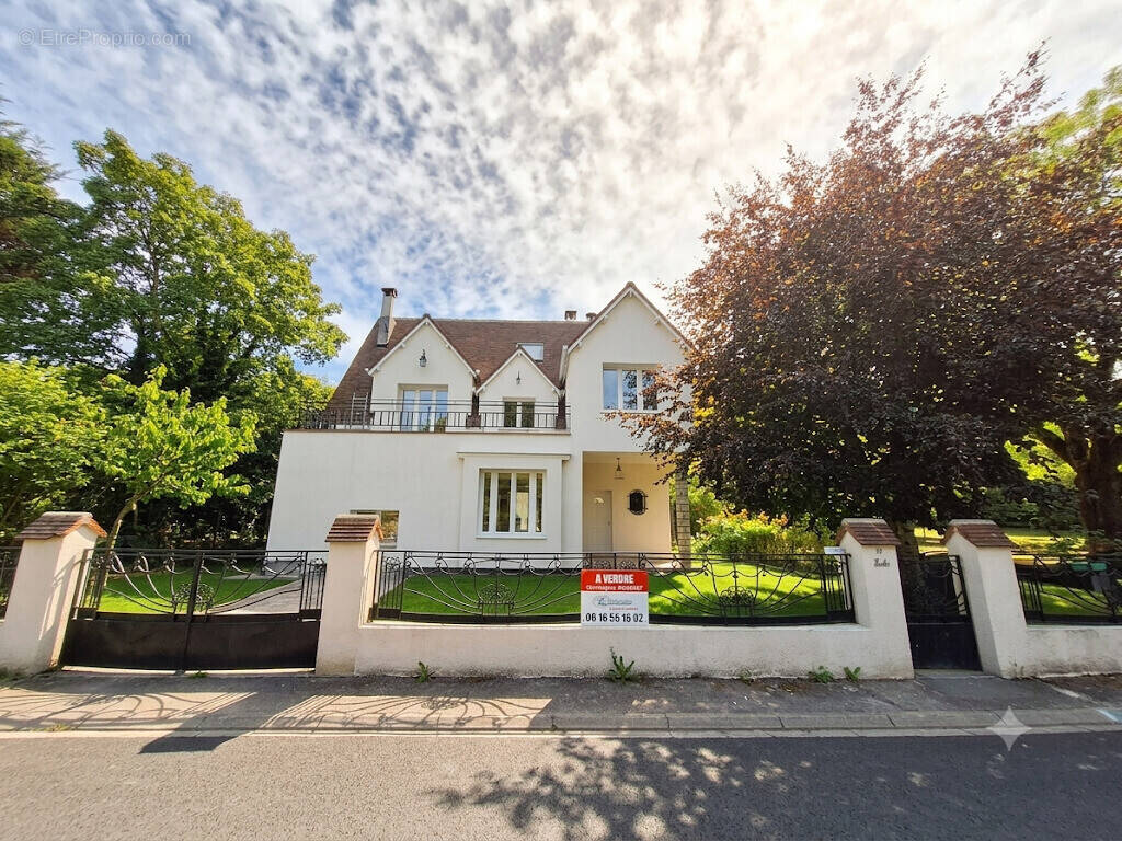 Maison à BOIS-LE-ROI