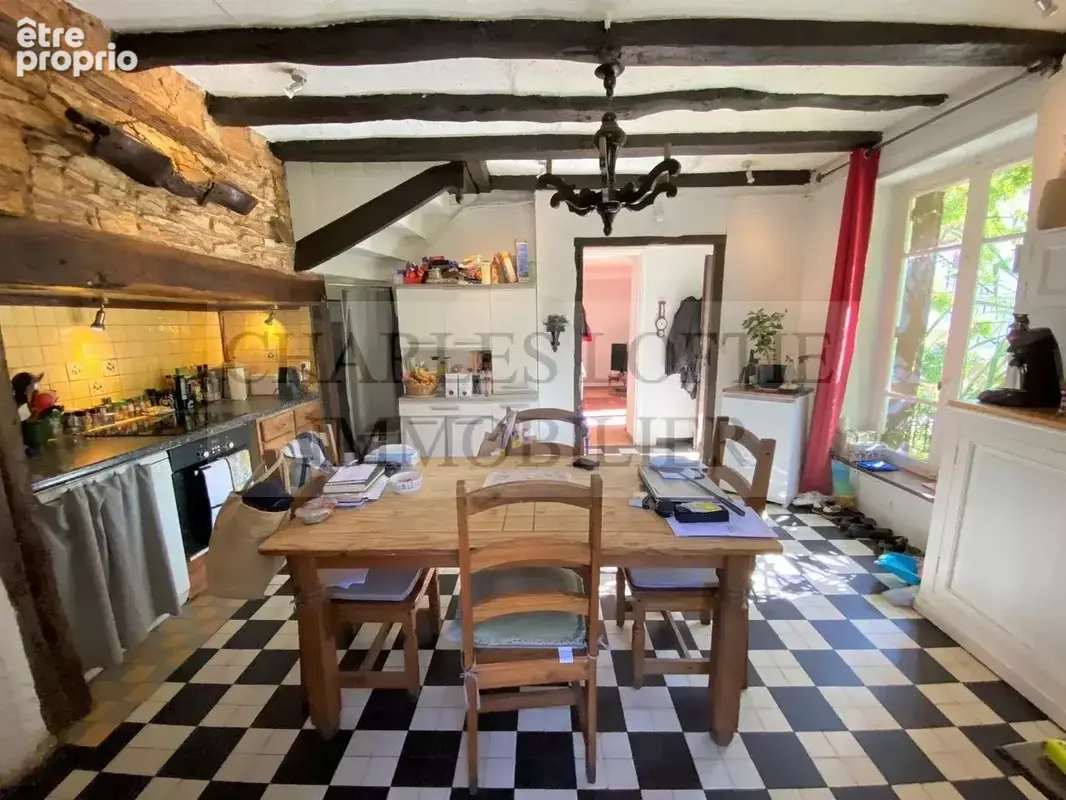 Très jolie maison en pierre avec grange aménagée et beau jardin - photo 4