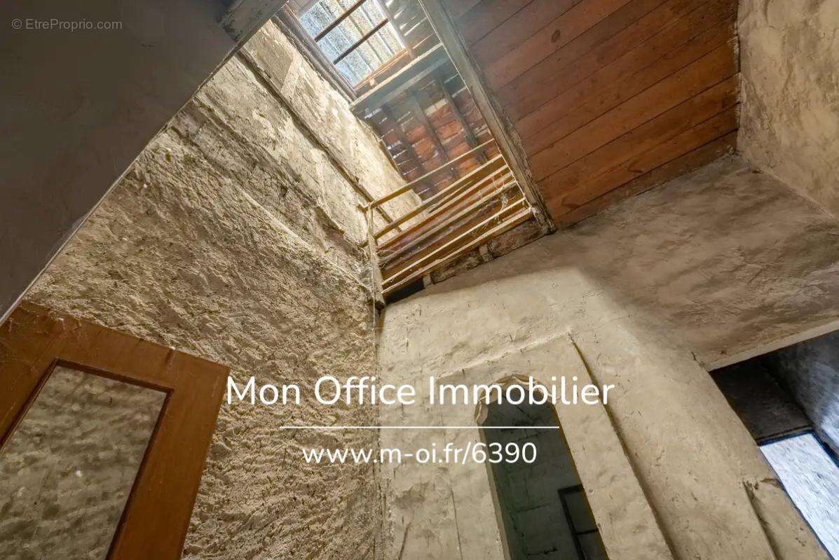 Maison à EMBRUN