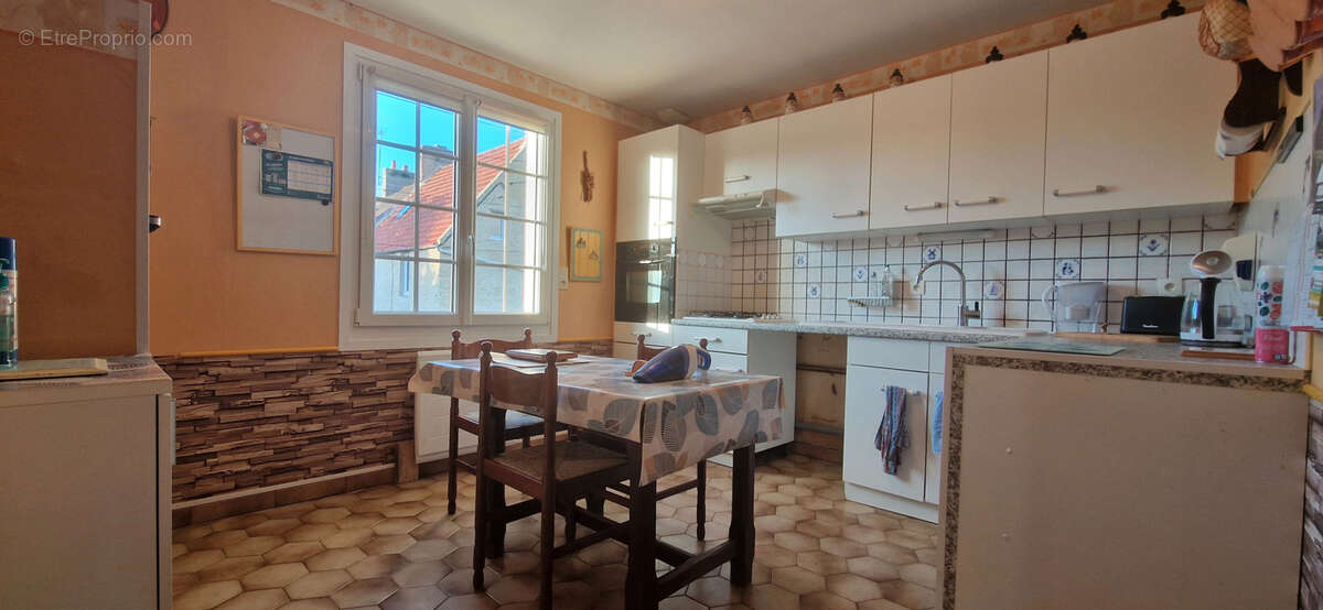 Maison à GRANDCAMP-MAISY