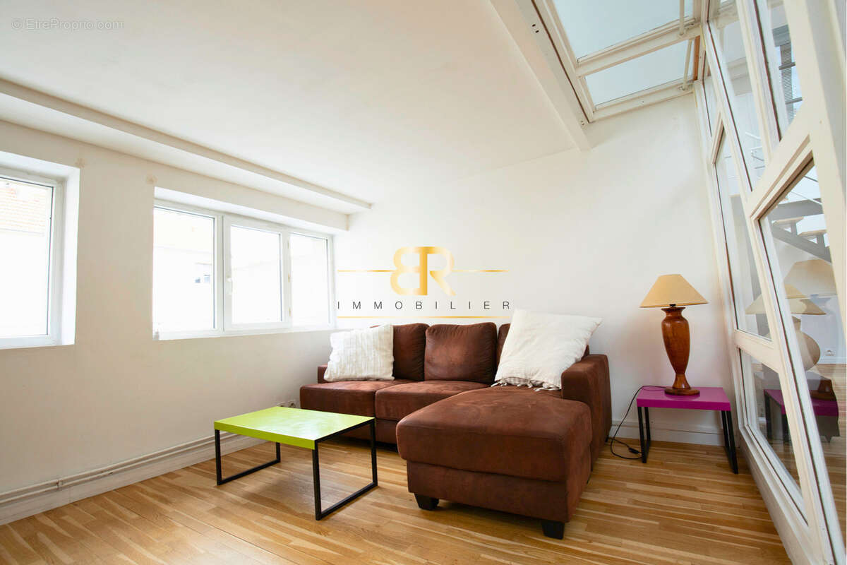 Appartement à PARIS-11E